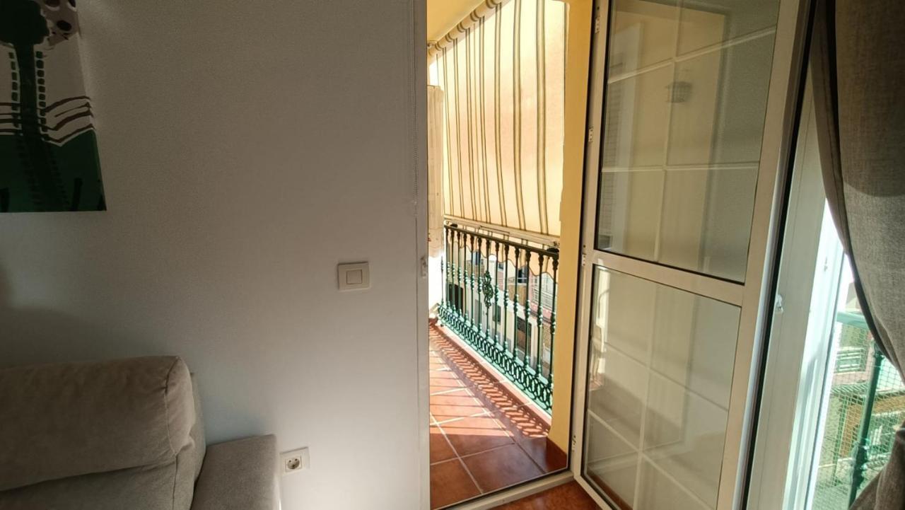 Apto Ana. Malaga Centro Екстериор снимка