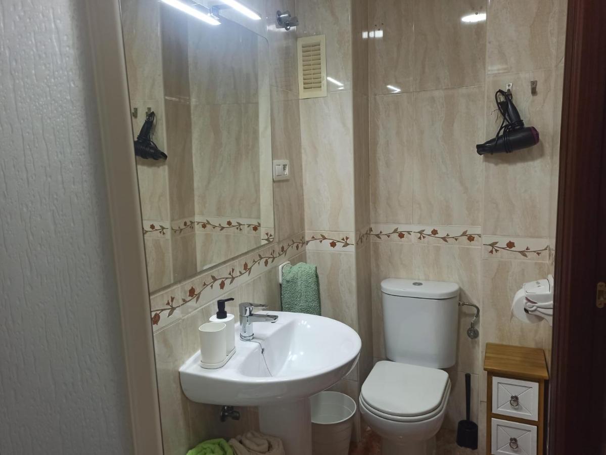 Apto Ana. Malaga Centro Екстериор снимка