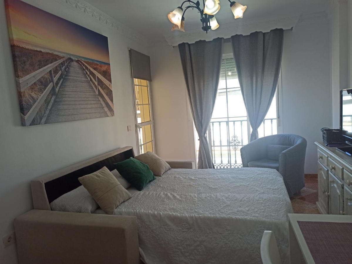 Apto Ana. Malaga Centro Екстериор снимка