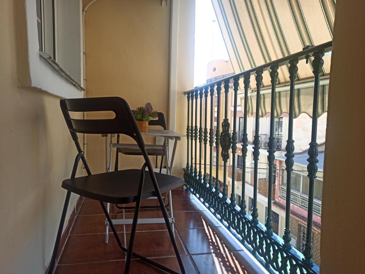 Apto Ana. Malaga Centro Екстериор снимка